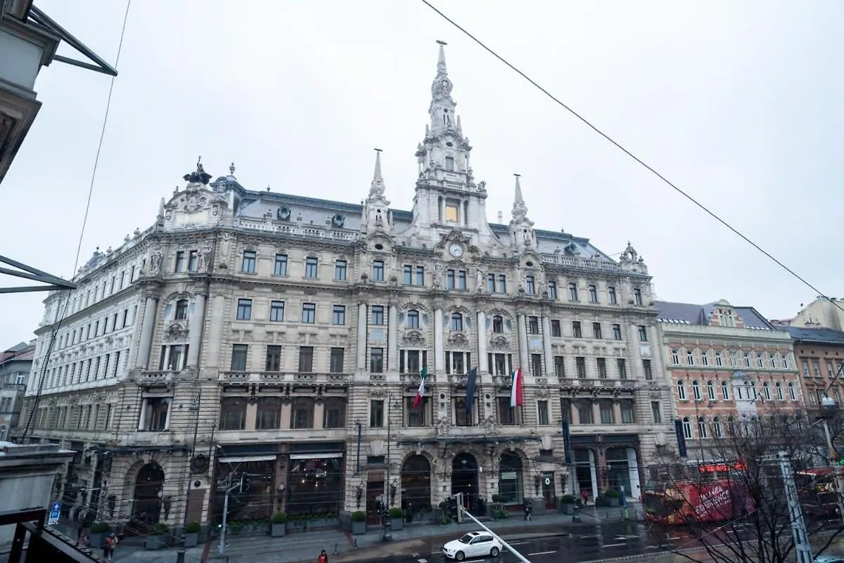 Huge Aparment In The City Center With Air Conditioning Budapest 0*,  Hungary